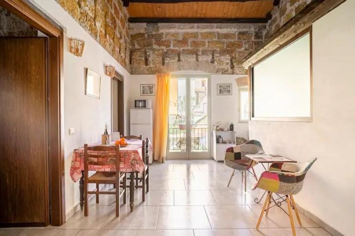 Appartamento Zyz - Sotto Il Bastione Dello Spasimo *